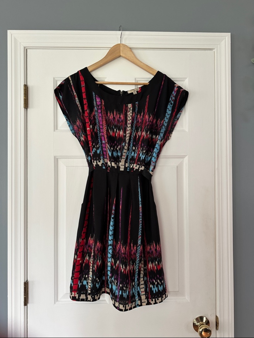 BeBop Black Multicolor Patterned Short Dress